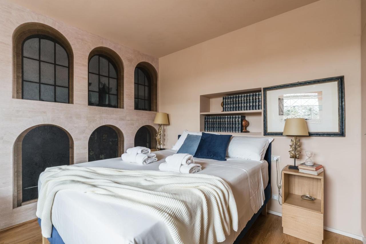 The Best Rent - Spacious Apartment With Terraces With Panoramic View Of Rome Bagian luar foto