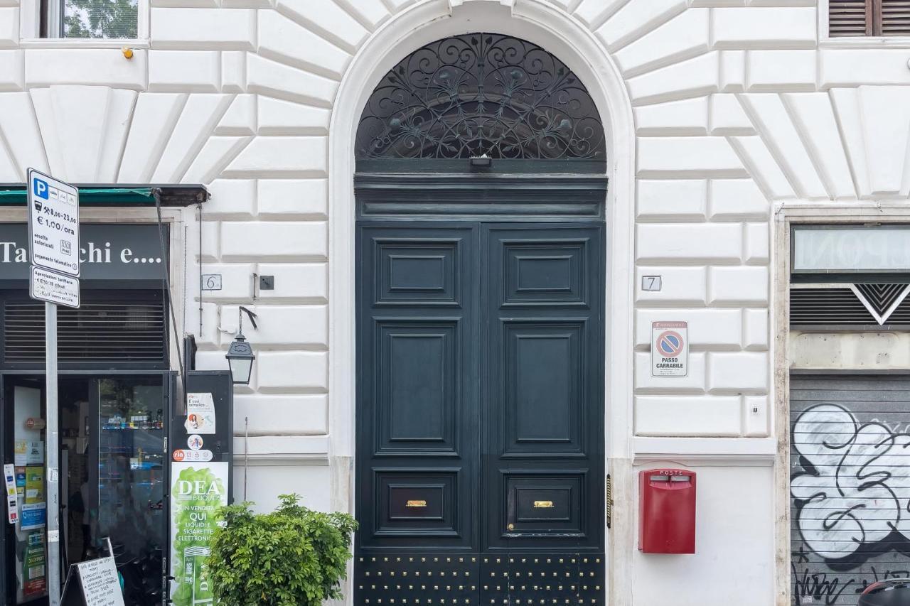 The Best Rent - Spacious Apartment With Terraces With Panoramic View Of Rome Bagian luar foto